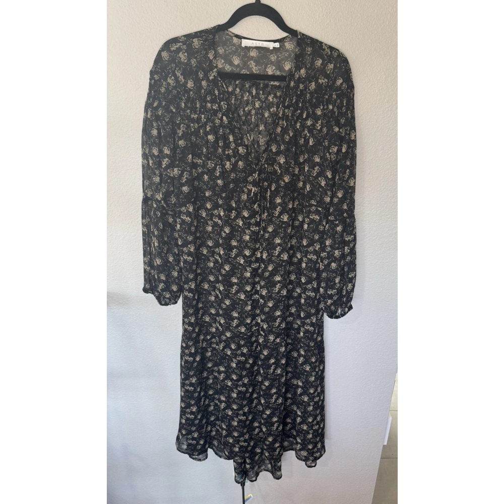 ASTR The Label Floral Midi Dress Black Boho Long Sleeve Sheer Romantic Medium